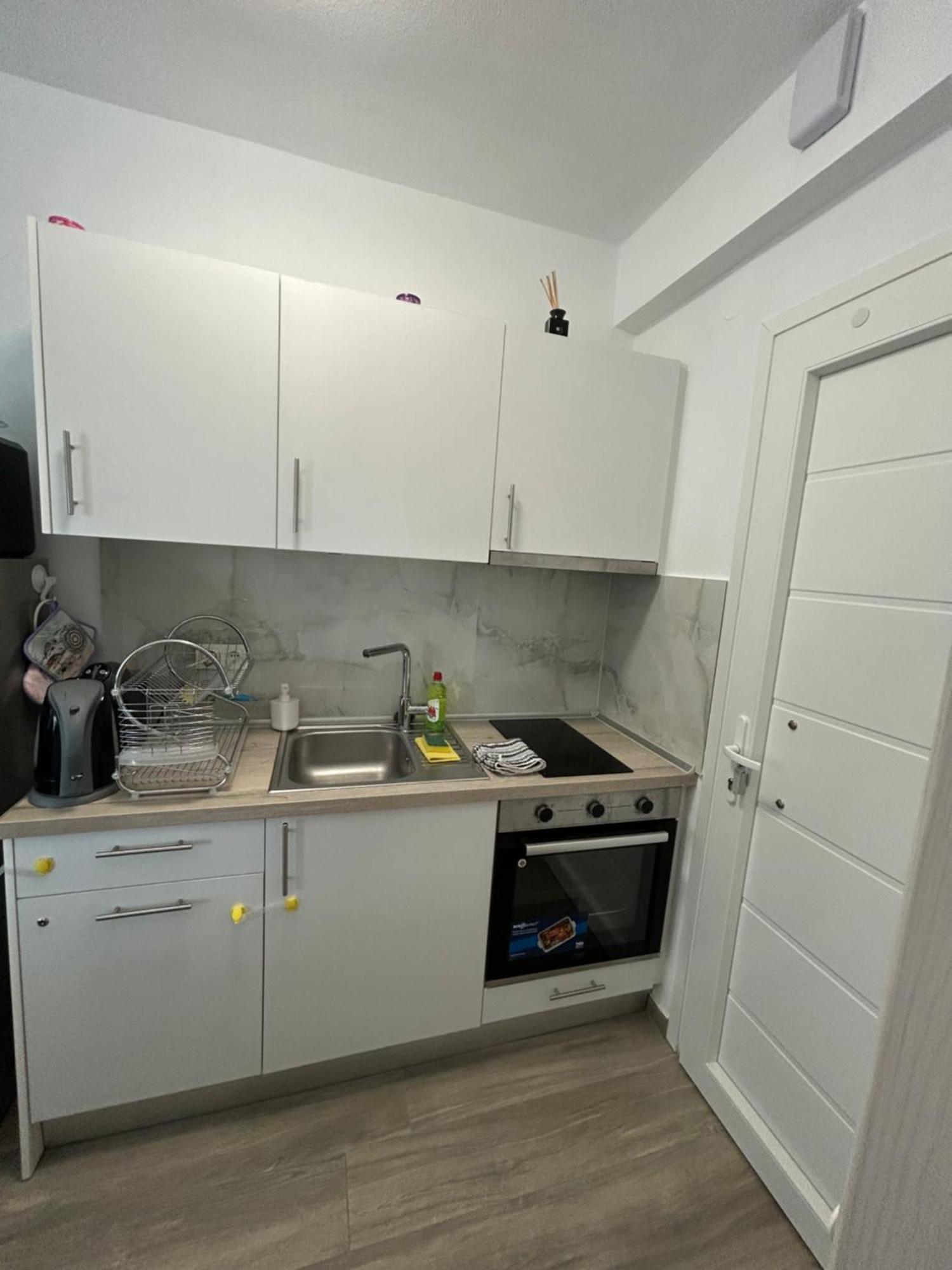 Apartment Sunshine Ofrynio With Private Pool 260cm X 160cm From Mid April To End Of September Ofrinion